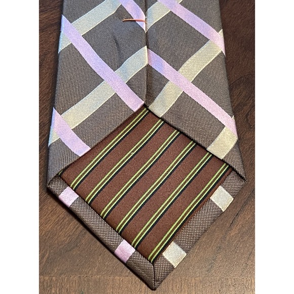 BCBG Brown Pink Hand Made 100% Silk Men’s Neck Tie Made In China - Picture 2 of 9